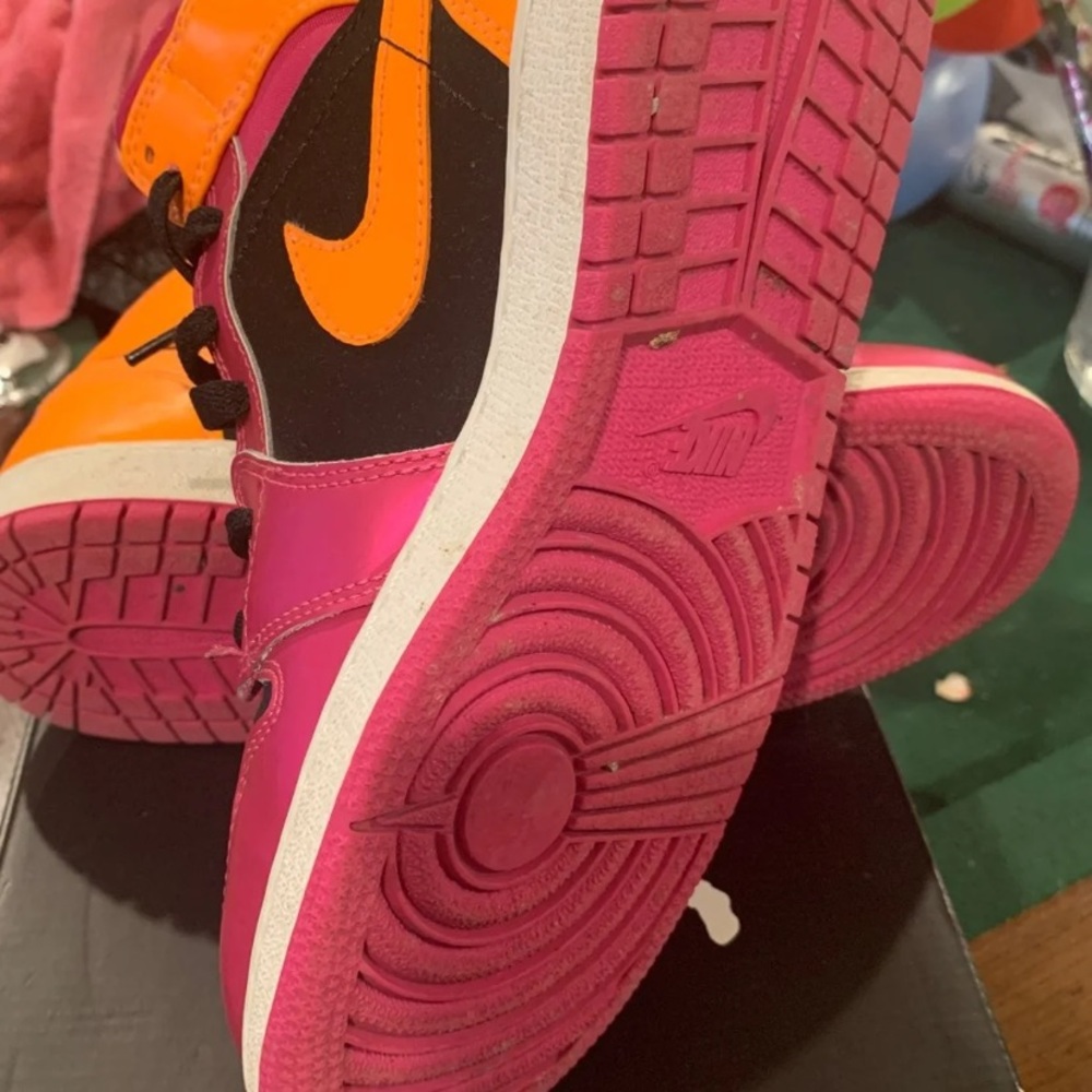 Air Jordan 1s